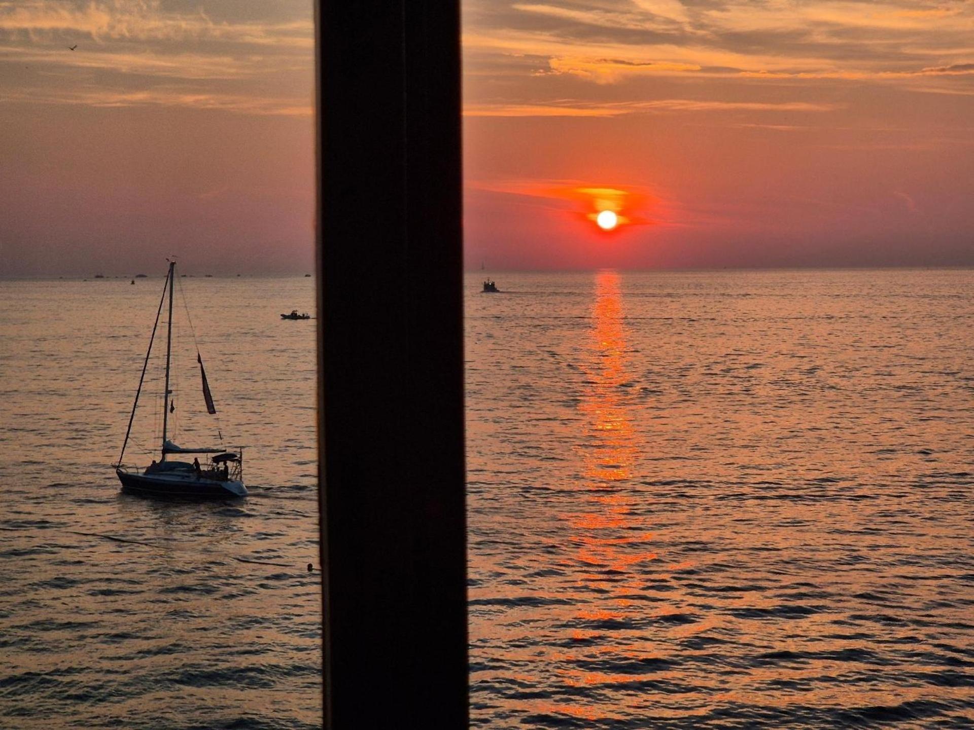 Apartman In Mit Terrasse Und Meerblick Rovinj
